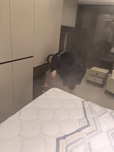 1758550141.jpg 8.jpg